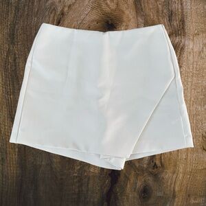 Zara Off-white/cream Women's Skorts size small